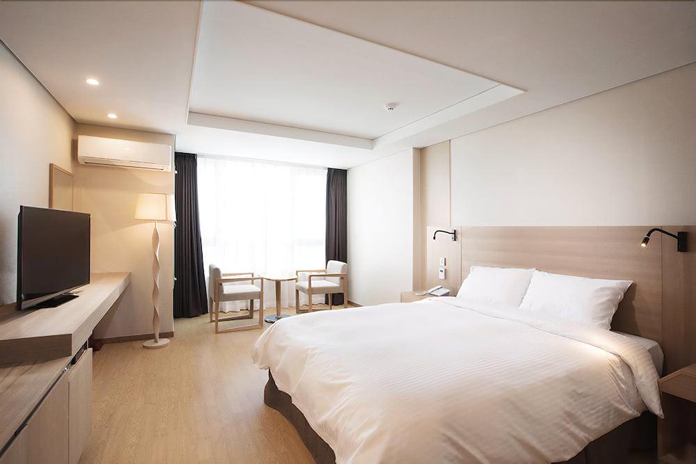 크라운 하버 부산 4*